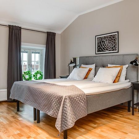 Ludvika Stadshotell Bagian luar foto