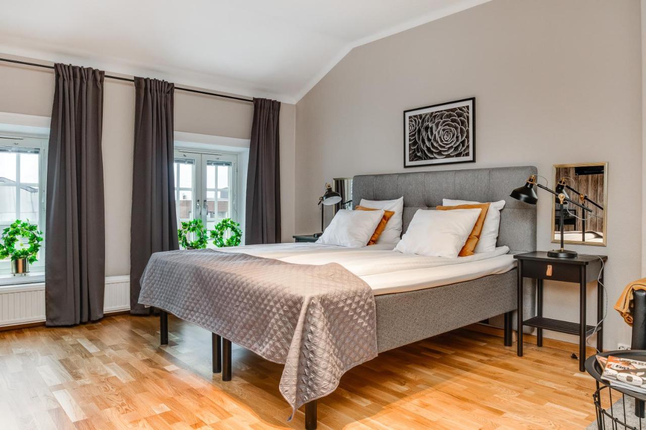 Ludvika Stadshotell Bagian luar foto