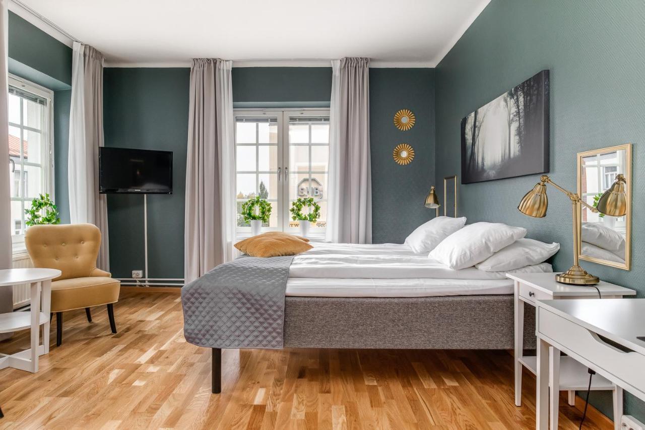 Ludvika Stadshotell Bagian luar foto