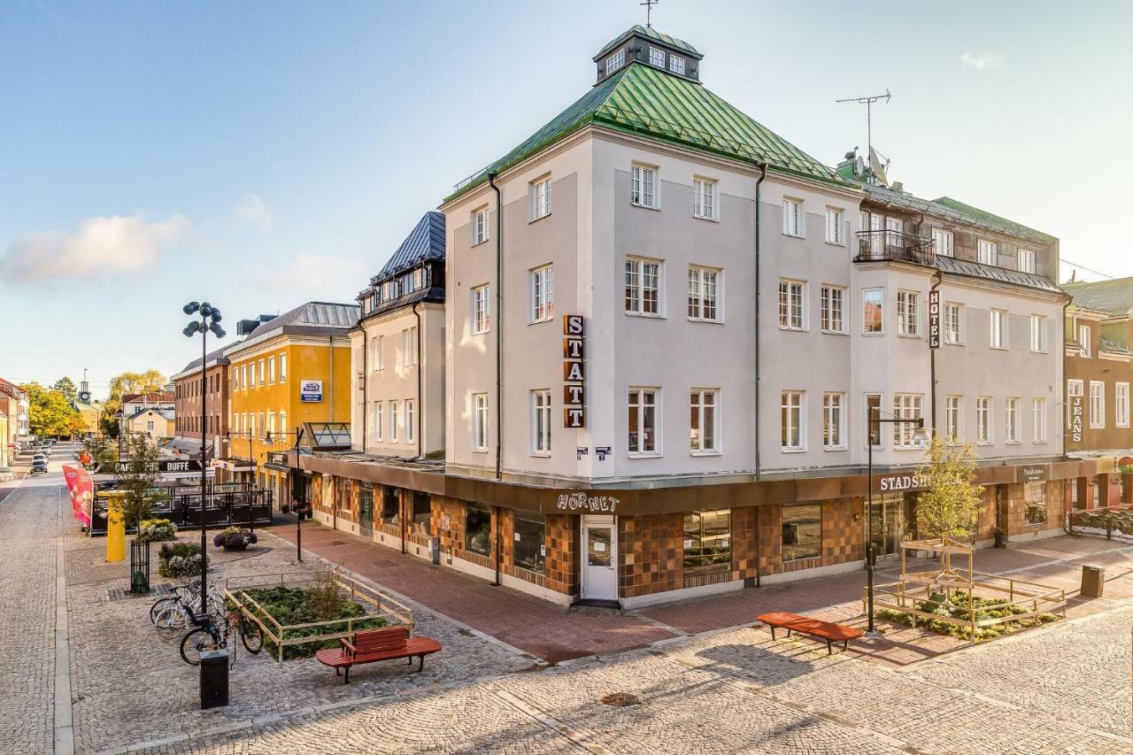 Ludvika Stadshotell Bagian luar foto