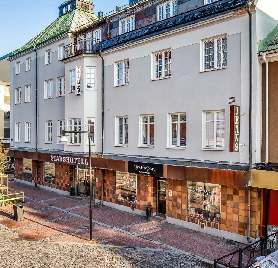 Ludvika Stadshotell Bagian luar foto